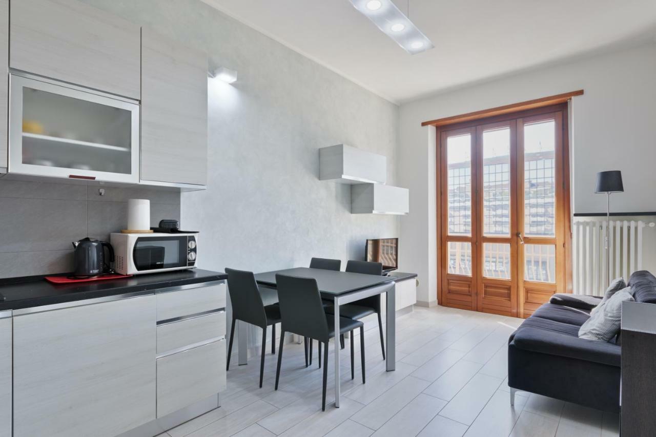 Tribunale & Porta Susa Flat * Turyn