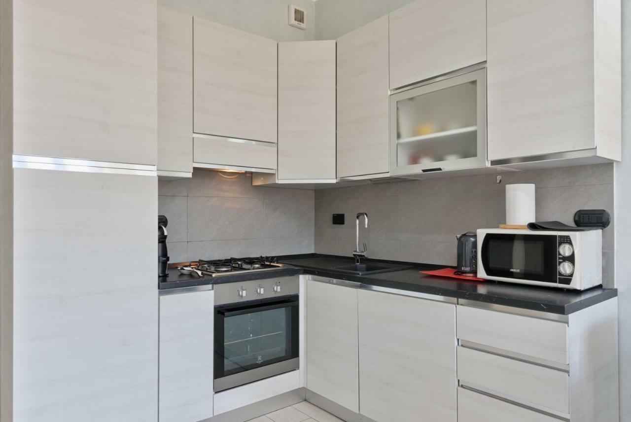 Tribunale & Porta Susa Flat Apartament